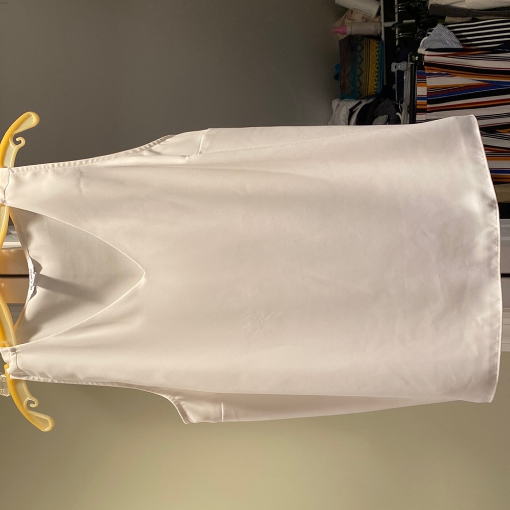 Nine West white top